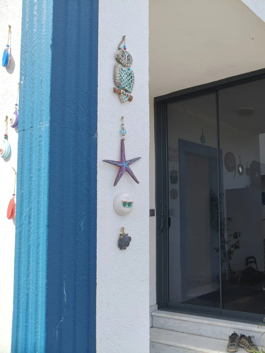 Apartman balkonunda cam balkon uygulaması