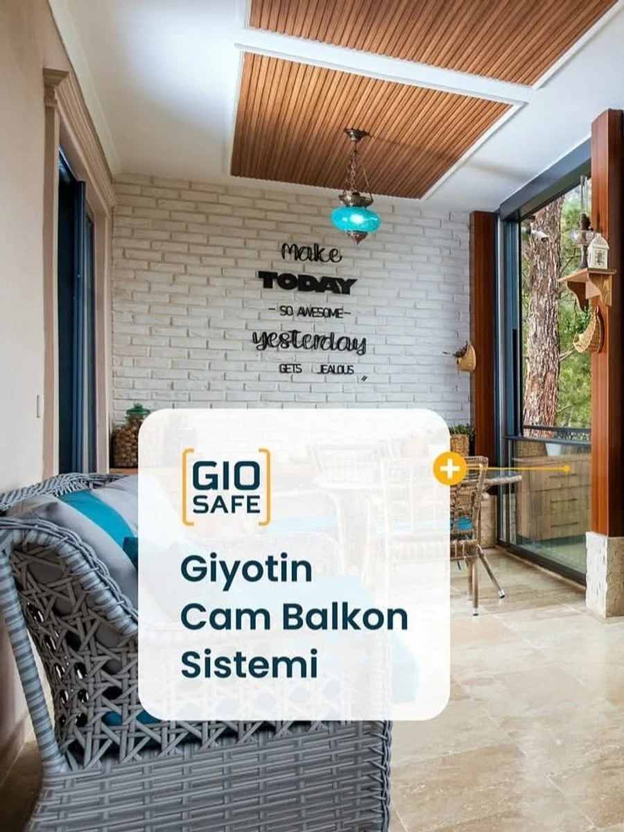 Winnice Giosafe giyotin cam balkon iç mekân (üretici görseli)